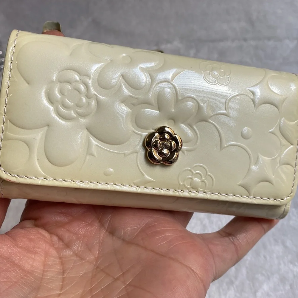 CLATHAS Key Holders - Picture 8 of 10